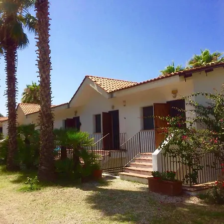 Sant'irene Calabasciu בית נופש